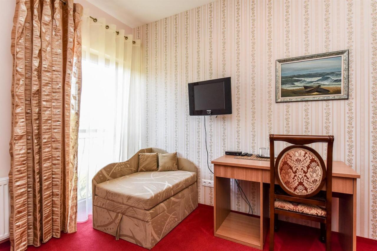 Villa Regina - Apartment Complex Resort In Швентой Экстерьер фото