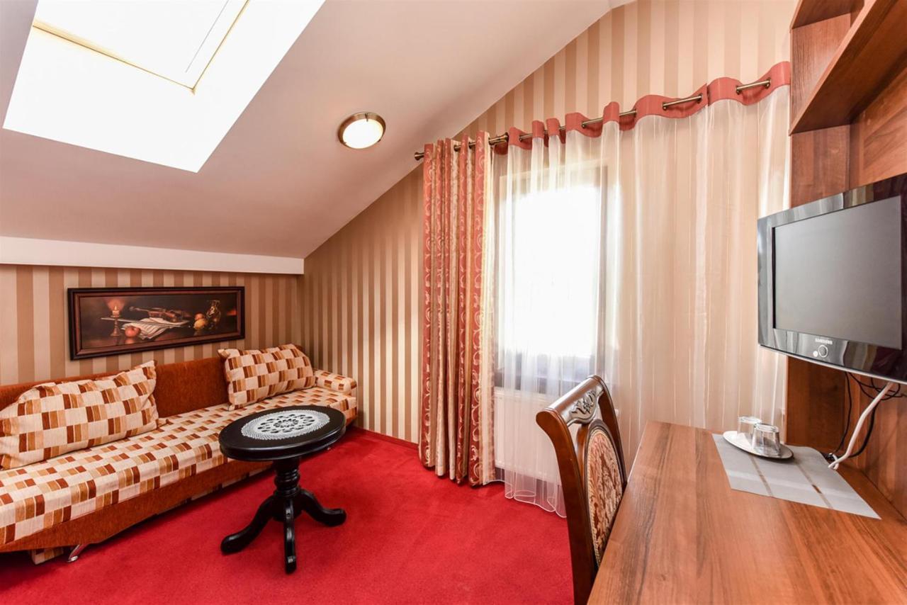 Villa Regina - Apartment Complex Resort In Швентой Экстерьер фото