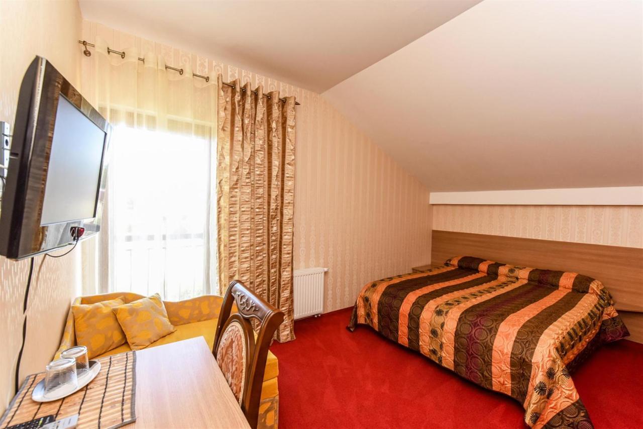 Villa Regina - Apartment Complex Resort In Швентой Экстерьер фото